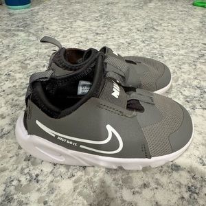 Gray Nike Toddler Sneaker